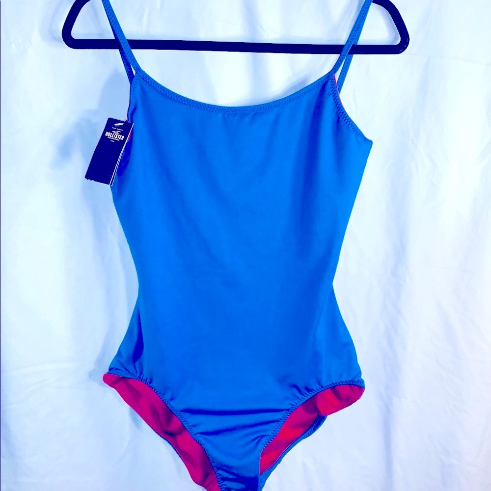 NWT Hollister Reversible Swimsuit